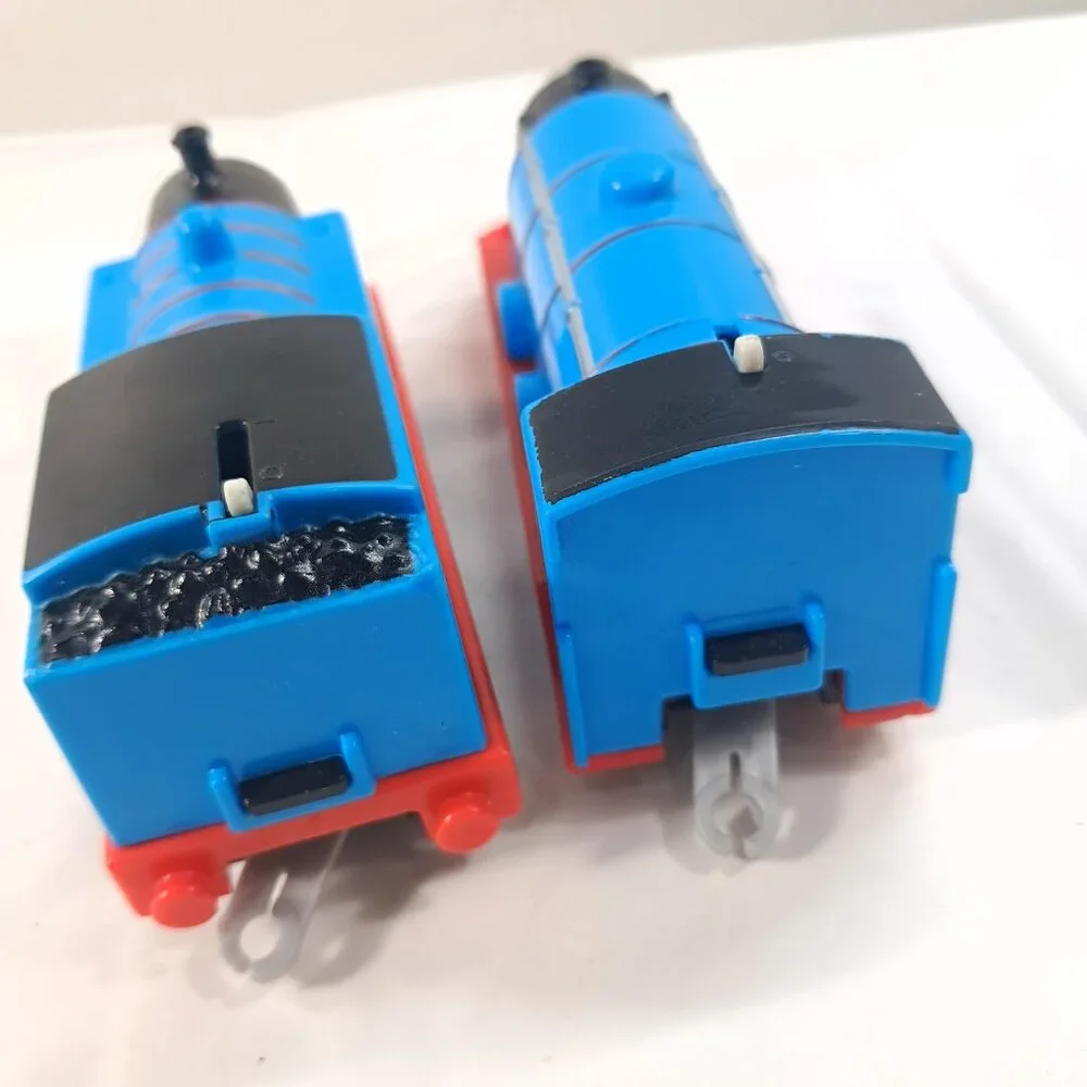 Thomas & Friends Train Tank‎ Motorized Gordon 2013 DO NOT WORK FOR PARTS REPAIR